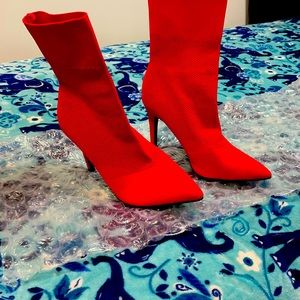 BRASH Fire Engine Red Heels 👠🔥